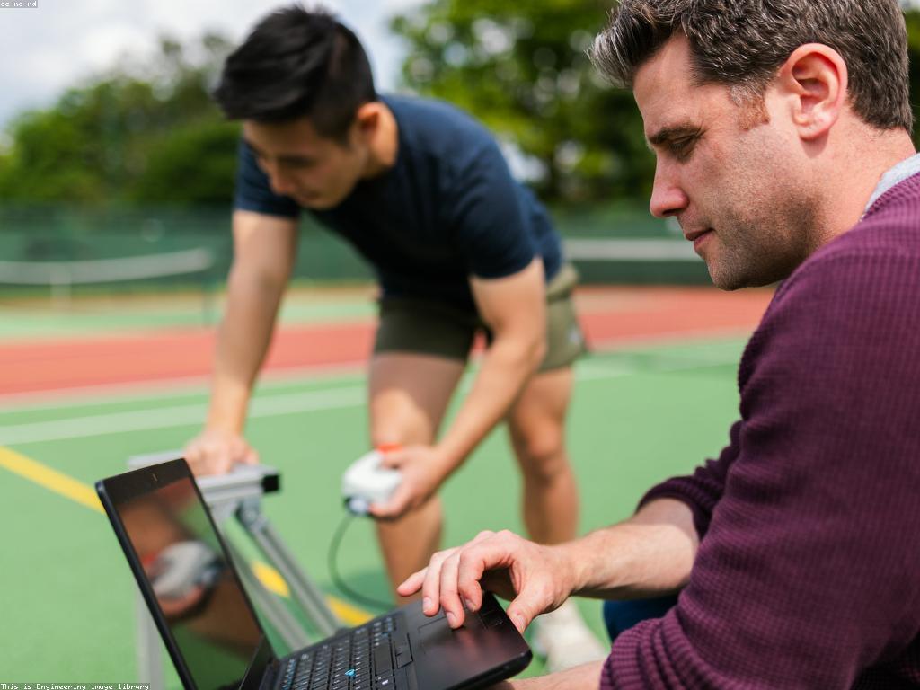 ការវិភាគព័ត៌មានប្រកួត: ដំណើរការនិងការទស្សន៍ទាយ